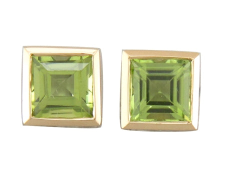 14KY London Blue Topaz-E06669