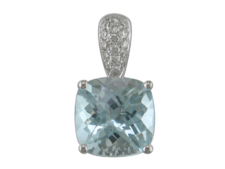 14KW London Blue Topaz Dia Dia-P10434