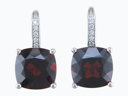 18KW Garnet Dia Dia-EE2188