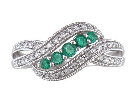 18KW Ruby Dia Dia-R25620